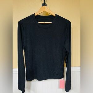 Basic Black long sleeve tee